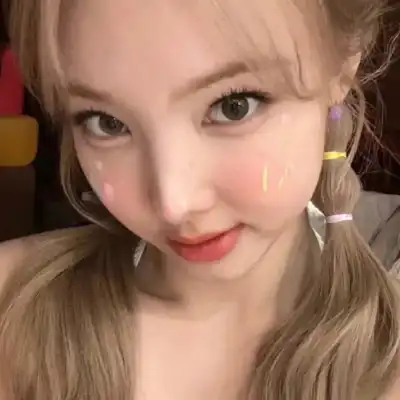 甘芸芸